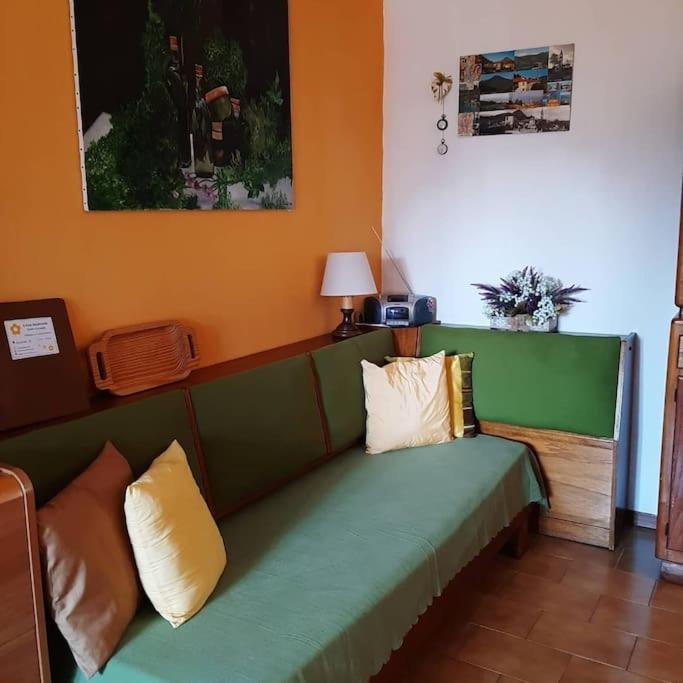 Casa Marconi Casa Vacanze Cesara ภายนอก รูปภาพ